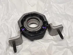40021429 Aam - Gm Support Carrier Bearing New