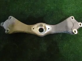 Pf56348pd Bentley 2001 Arnage Transmission Bracket Mount