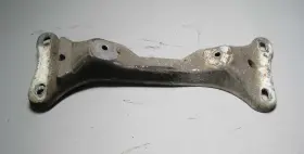 22316769911 Bmw E46 3-series Z4 Manual Transmission Cross Member Mount Bracket E85 E89 Oem