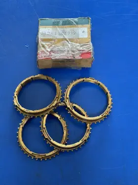 23231202739 Bmw Getrag 262 265/5 Gearbox Synchronizer Rings Genuine E30 M3 E9