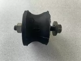 23711133487 Bmw 1996-2002 Z3 Roadster E36/7 Transmission Rubber Mount Oem