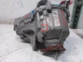 412-10106 Bmw Transfer Case Fits 18-19 M5 412-10106 Bmw Transfer Case Fits 18-19 M5