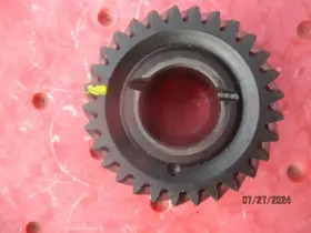 1352-080-011 Borg-warner B-w 3rd Gear T5 Transmission G.m Amc Jeep 1982 And 1983 S10 29 Tooth T1352-11gused