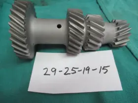 Bsa-7113d Borg/warner B5a-7113d 56 - 65 Ford 3 Speed T85c-8d Cluster Gear -7113d New