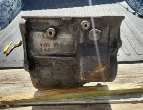 T98-1c Borg Warner For Ford 1955 Type 4 Sp Transmission Bare Bones Case Used