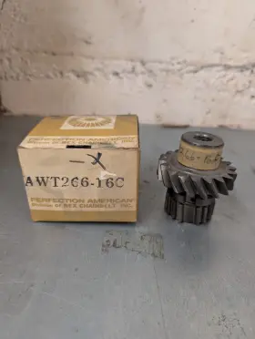 Wt266-16c Borgwarner New Input Gear 1960 Chevrolet Corvair 3 Speed Transmission 6256694