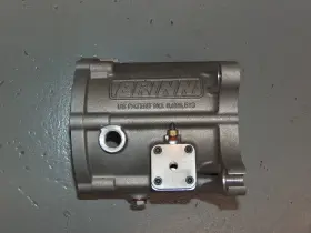 72605 Brinn Transmission 70600 Predator Internal Clutch 2 Speed Main Case