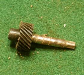 British Leyland 219004 Speedometer Drive Pinion Gear For Triumph Tr7 Rover Sd1 Nos