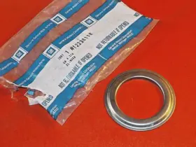 12338118 Chevrolet Nos Gm 1985-1991 Gmc Truck 4 Speed Drive Gear Bearing Slinger 12338118 Chevrolet Nos Gm 1985-1991 Gmc Truck 4 Speed Drive Gear Bearing Slinger