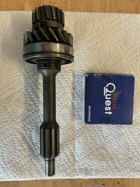 Chevrolet 3752836 1955-1963 3 Speed Input Shaft And Quest 6306n Bearing
