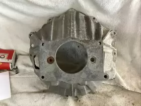 3840383 Chevrolet Gm Chevelle Camaro Nova Impala Original Bell Housing Aluminum 3840383 Chevrolet Gm Chevelle Camaro Nova Impala Original Bell Housing Aluminum