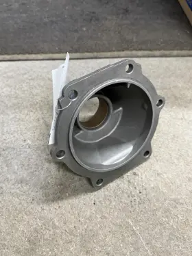 412.gm1k70 Chevrolet Th400 4 Inch 2wd Extension Housing Pn 8624486 Big Yoke 412.gm1k70 Chevrolet Th400 4 Inch 2wd Extension Housing Pn 8624486 Big Yoke