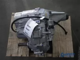 412.gm8z24 Chevrolet 2024 Suburban Z71 5.3l Mhs/nqh Transfer Case