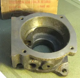 590786 Chevrolet Nos 1933-1936 Transmission Rear Bearing Retainer Rust Free