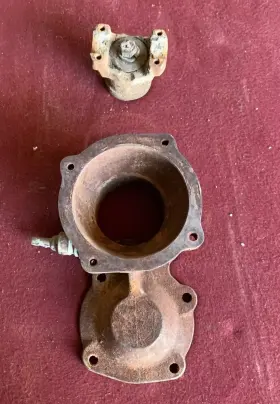 591679 Chevrolet 1947-1955 Chevrolet/gmc Truck Rear Bearing Retainer For Sm420 4 Speed Trans