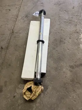 C5ps Chevrolet 2001-04 Corvette C5 T56 Only Driveshaft Propeller Shaft C5ps Chevrolet 2001-04 Corvette C5 T56 Only Driveshaft Propeller Shaft