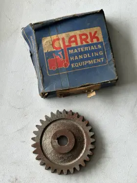 2021859 Clark Vintage Gear 871418 Nos 220854 Industrial Forklift Transmission Part Usa 2021859 Clark Vintage Gear 871418 Nos 220854 Industrial Forklift Transmission Part Usa