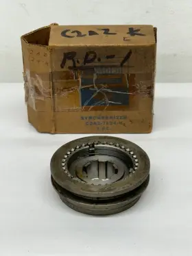 C2az-7124-e Fomoco/republic Ford Synchronizer Nos 3-speed Without D 62 66 Or Republix
