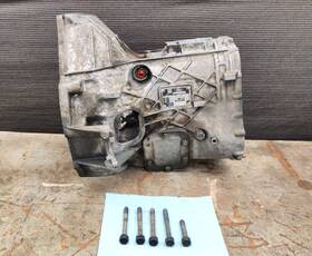 Ford 1307-401-130 Zf5 S5-42 5 Speed Manual Transmission 7.3l Diesel Front Main Housing Oem