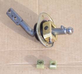 Ford 1317-306-048 99 - 01 F250 F350 Zf5 5 Speed S5-47 Manual Trans Shifter Base Oem