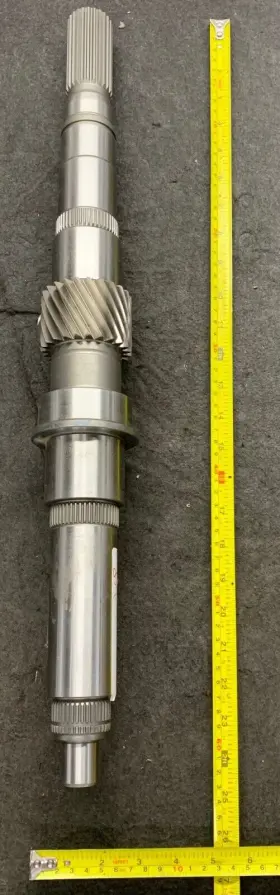 1319-304-070 Ford Truck Zf 6 Speed Transmission 6-650 Output Main Shaft 4wd 24 Spline