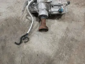 412.fd8u23 Ford Transfer Case For 2023 Maverick 2847766