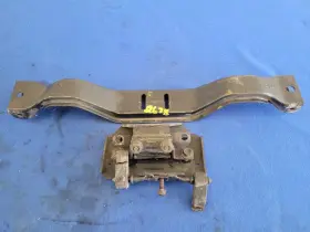 477-03461 Ford 1994 Mustang Gt Cobra Keyless Transmission Mount M/t Manual Trans 2678