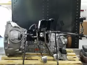 7r3v7003ak Ford Manual Transmission 6 Speed 5.4l 2008 Mustang Shelby Gt500 Pullout