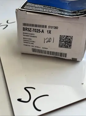 Br3z-7025-a Ford Genuine Bearing Output Shaft