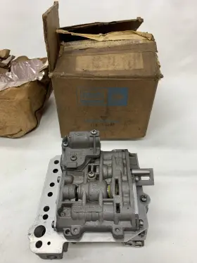 C3az-7a100-ab Ford Nos 1963 Transmission Main Control Valve Body 7a100