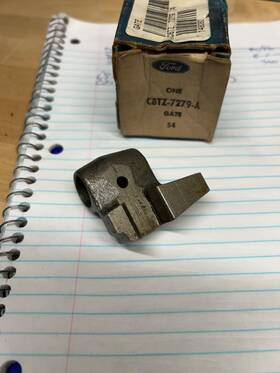 Ford C8tz-7279-a 1968-1972 Nos F100/250 4x4 4wd Warner Transfer Case Shift Gate