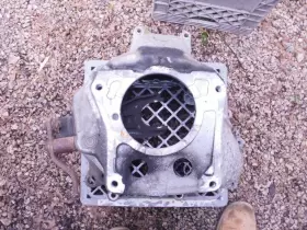 F1zr-6394-aa Ford 93 Mustang 2.3l 4 Cylinder T5 5 Speed Bellhousing 1987-1993 F1zr-6394-aa Ford 93 Mustang 2.3l 4 Cylinder T5 5 Speed Bellhousing 1987-1993