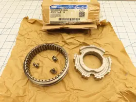 Jr3z-7124-e Ford Transmission Synchronizer Hub 5th 6th Gear