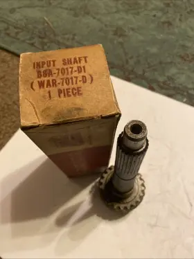 B8a-7017-d Ford - Mercury 58-60 Galaxie Fairlane 3-speed Without /od Trans Input Shaft #j Nos