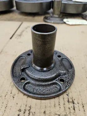 T10c-6 Ford Mercury Oem Fomoco Autolite Motorcraft 1960s Borgwarner T10 3-speed 4-speed Transmission Bearing Retainer