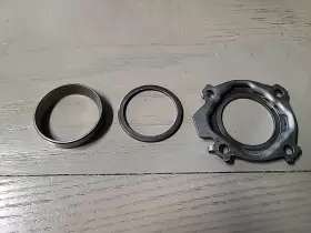 T5-144 Ford Mustang T5 World Class Oe Bearing Support Plate And Shim Kit 5 Sp Trans T5-144 Ford Mustang T5 World Class Oe Bearing Support Plate And Shim Kit 5 Sp Trans