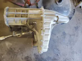 412-00893 Ford Truck Transfer Case 6.2l Manual Shift Fits 17-19 F250sd Pickup 1871971 412-00893 Ford Truck Transfer Case 6.2l Manual Shift Fits 17-19 F250sd Pickup 1871971