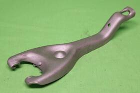 General Motors 3713306 Used Oem 1955-1956 Gm Chevy Chevrolet Clutch Bearing Release Fork Arm