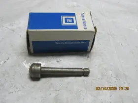 3864968 General Motors Genuine Gm Oem Trans Rev Shifter Fork Plunger
