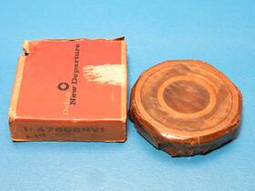 General Motors 47606rv1 Nos Gm Delco 1962-1967 Chevrolet Saginaw Transmission Shaft Rear Bearing 907763