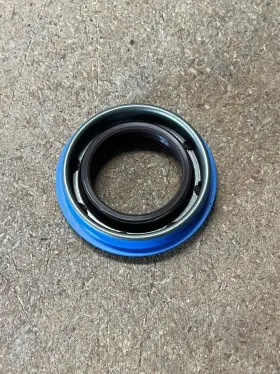 23117545082 Genuine Mini Manual Transmission Output Shaft Seal For