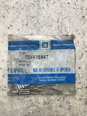 435847 Gm Nos Pack Of 25 Needle Bearings - Sealed Bag Fast Shipping