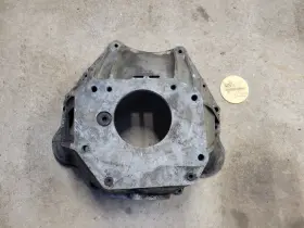 9778882 Gm 65-79 Buick Olds Pontiac Bellhousing 4 Speed Gto Cutlass Gs V8 Firebird 9778882 Gm 65-79 Buick Olds Pontiac Bellhousing 4 Speed Gto Cutlass Gs V8 Firebird