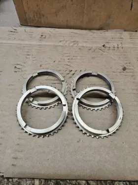 Wt297-14a Gm Muncie 304701a 1966-1974 4 Speed Synchronizer Rings Full Set Of