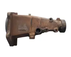 3860042 Gm Saginaw Chevrolet Pontiac Olds Buick 1966-1984 4 Speed Transmission Tail Housing Chevy