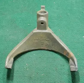 F37-66-4 International Harvester Oem Shift Fork For Travelall Pickup Scout 1970s Nos