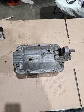 Jaguar C39884 Xke E-type 4.2 Gearbox Top Cover 1l