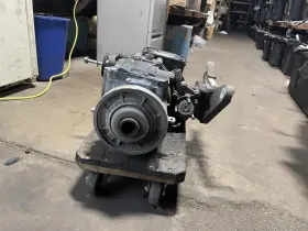 44451135024 Jeep 2014 Cheroke Rear Differential Carrier Assembly Transfer Case Oem