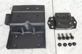 52058618 Jeep 97-02 Wrangler Tj 2.5 Manual Transmission Mount Bracket Daystar Polyurethan