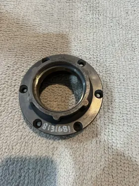 J8131681 Jeep Dana 300 Transfer Case Input Housing 80-86